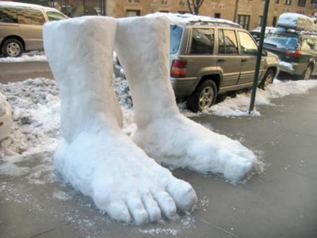 https://lenbilen.com/wp-content/uploads/2012/01/two_feet_snow_seattle.jpg