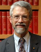 John_Holdren_official_portrait_small